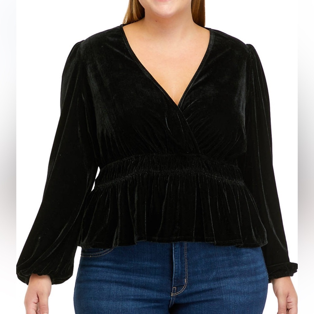 True Craft Top Blouse Size 1X Black Stretch Velvet Fairygoth Romantic Boho Y2K